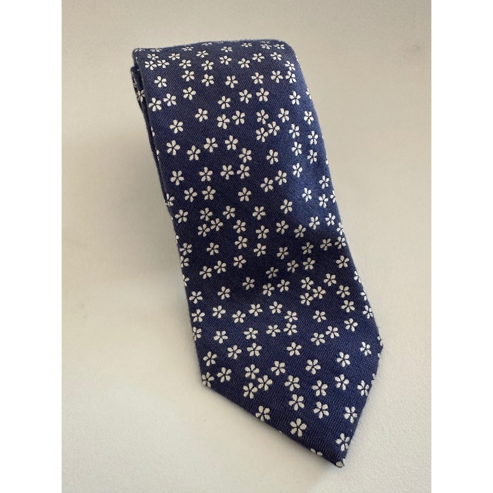 Jos. A. Bank 1905 Blue Floral Silk Cotton Blend Necktie Daisy Pattern Tie